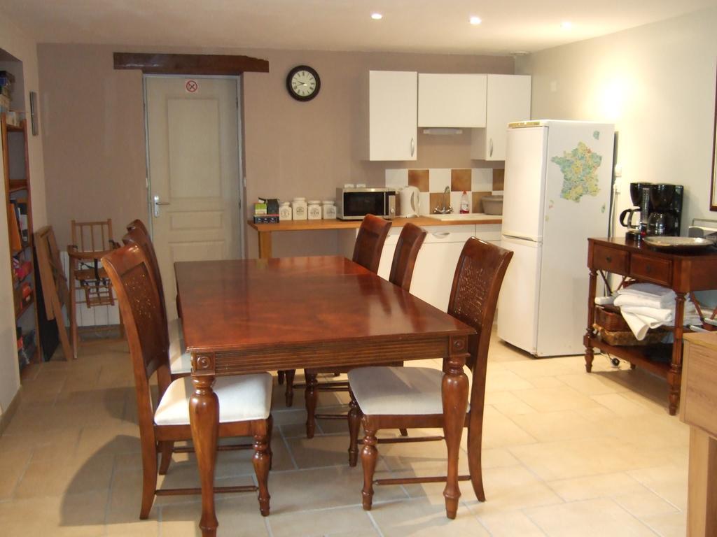 Les Escargots Bed & Breakfast Vauchretien Luaran gambar